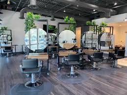 A welcoming modern salon